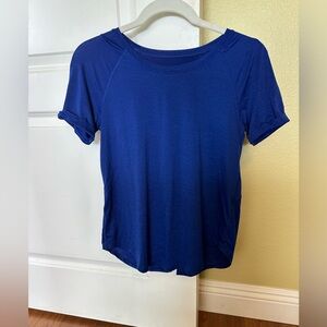 Lululemon short sleeve top